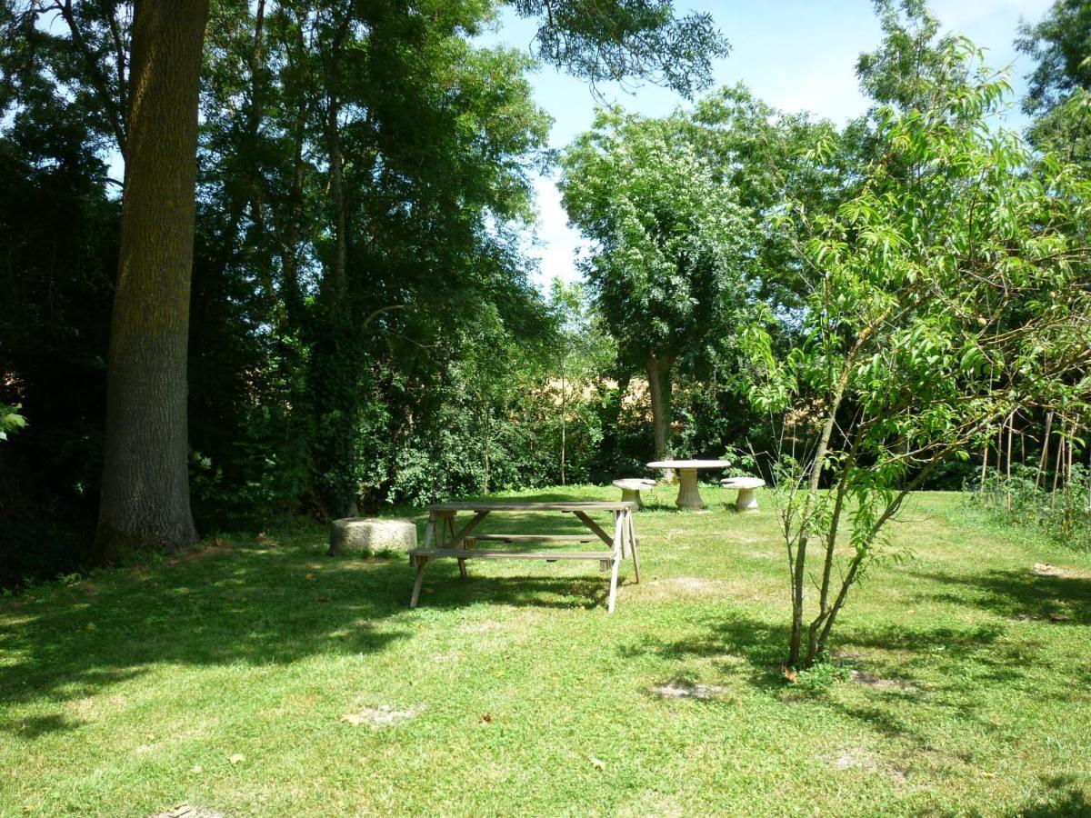 Le Logis De Faugerit Bed & Breakfast Frontenay-Rohan-Rohan Ngoại thất bức ảnh